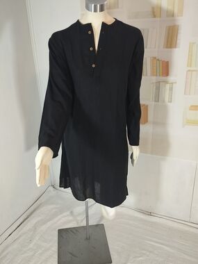 Indian Tunic Black Long-Sleeve with Button Placket
